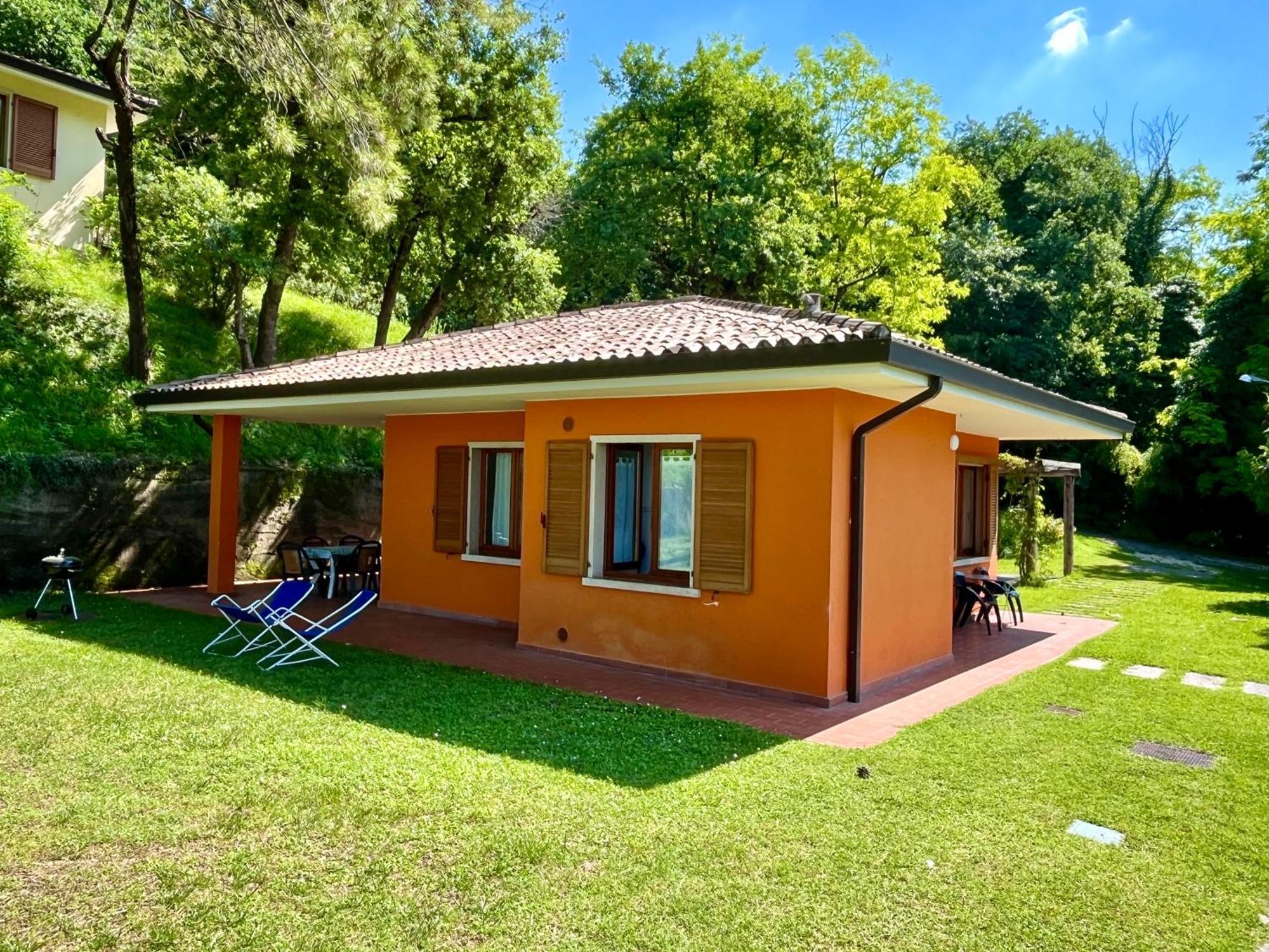 Residence Casa Adriana Costermano sul Garda Exterior foto