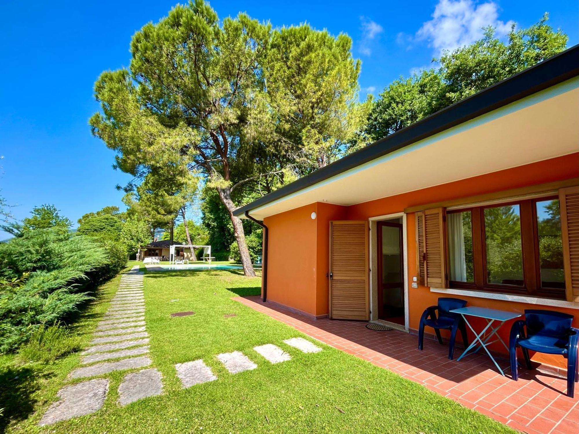 Residence Casa Adriana Costermano sul Garda Exterior foto